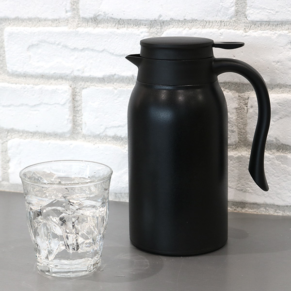 卓上ポット ステンレス 900ml 保温 保冷 ポット ティーポット ( ステンレスポット テーブルポット 魔法瓶 おしゃれ 保温ポット 保冷ポット 洗いやすい コードレス モノトーン 白 黒 ステンレス製 ) 【ホワイト】 ホワイト