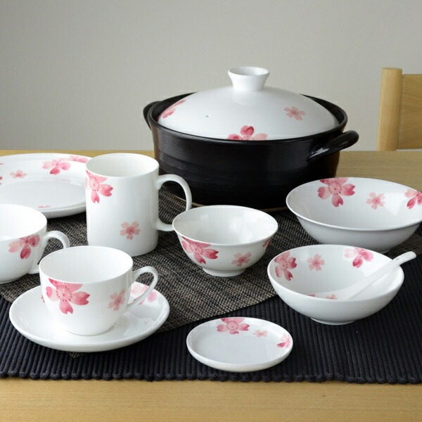 マグカップ 桜 380ml ボーンチャイナ 食洗機対応 ( コップ マグ 食器 さくら 電子レンジ対応 磁器製 )