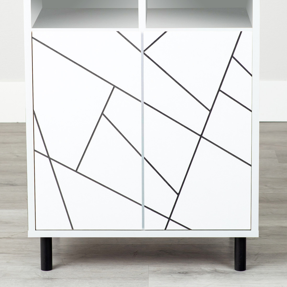 キャビネット 幅59cm 幾何学模様 ( カトレア 棚 ラック リビング収納 可動棚 お掃除ロボット対応 飾り棚 家具 幾何学柄 モノトーン ナチュラル ホワイト 配線穴 ) 【ナチュラル】 ナチュラル