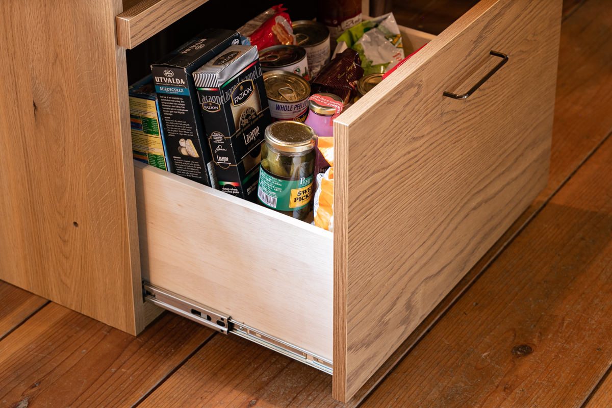 スライド棚深引出し 本体 組合せキッチン収納 幅60cm ワイズシリーズ 日本製 ( wise スライド棚 組み合わせ キッチン収納 完成品 オーク前板 引き出し 収納 棚 家電収納 作業台 家具 コンセント付 モイス付 )