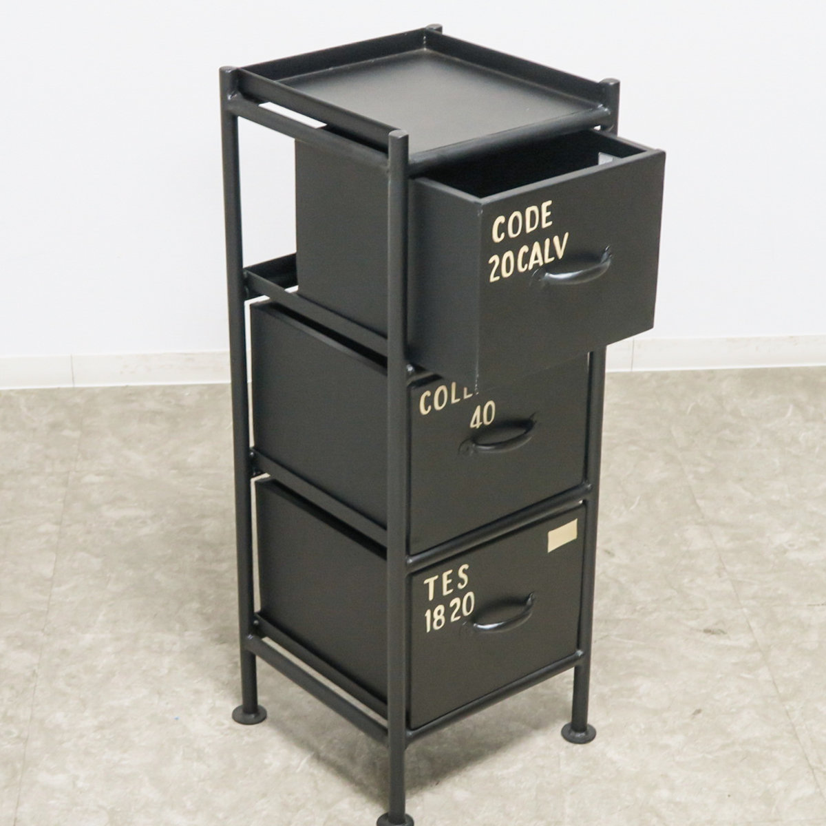 スチール スリムチェスト 幅30cm 引出し3杯 インダストリアル 完成品 ( チェスト スリム 引き出し 3杯 棚 ラック 飾り棚 省スペース ブラック グレー ベージュ ) 【グレー】 グレー