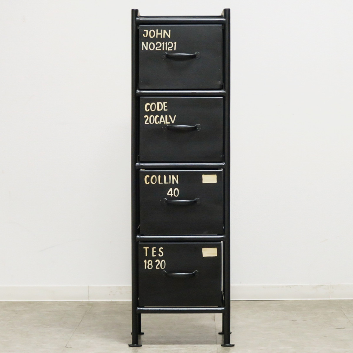 スチール スリムチェスト 幅30cm 引出し4杯 インダストリアル 完成品 ( チェスト スリム 引き出し 4杯 棚 ラック 飾り棚 省スペース ブラック グレー ベージュ ) 【ブラック】 ブラック