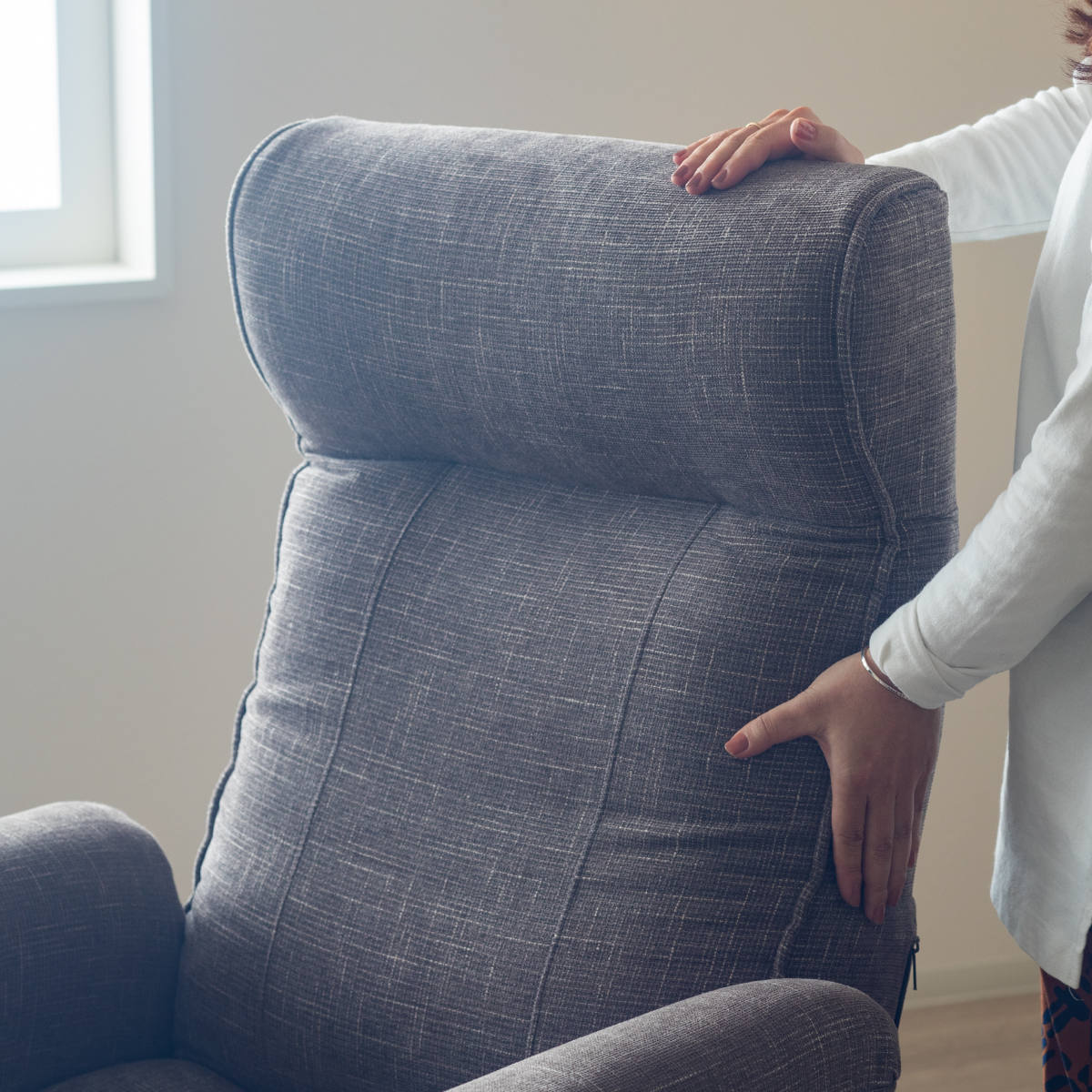 高座椅子 ハイバックタイプ 回転 昇降式 座面高42~48cm ジネシー ( 座椅子 無段階リクライニング ヘッドレスト フットレスト 角度調節可能 肘掛け チェア イス 椅子 リラックス 収納ポケット ファブリック ポケットコイル ) 【ブラウン】 ブラウン