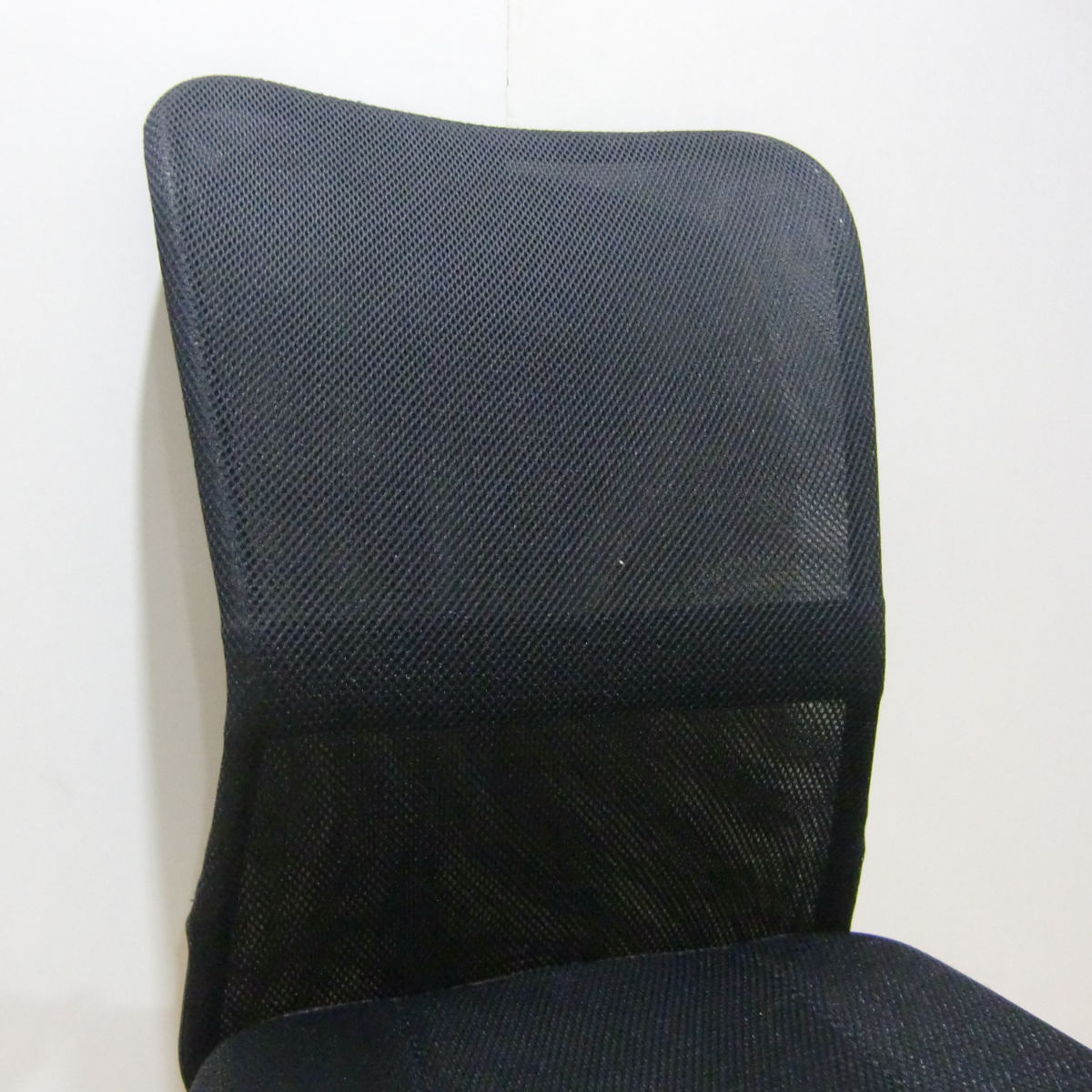 オフィスチェア メッシュ 肘なしタイプ 座面高42~54cm ガス圧チェア ルーア ( ワークチェア パソコンチェア キャスター付き 学習椅子 アームレス 高さ調節 チェア チェアー イス 椅子 いす オフィス 在宅 シンプル 通気性 )