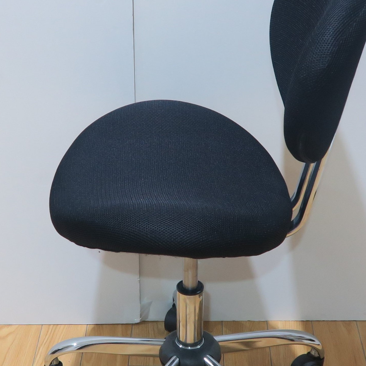 デスクチェア メッシュ 座面高45~53cm ガレット ( ワークチェア パソコンチェア キャスター付き 学習椅子 アームレス 高さ調節 コンパクト チェア チェアー イス 椅子 いす オフィス 在宅 シンプル 通気性 )