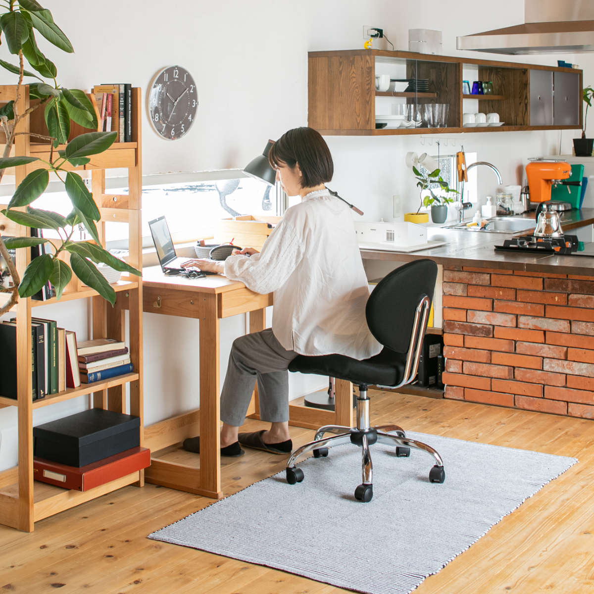 デスクチェア メッシュ 座面高45~53cm ガレット ( ワークチェア パソコンチェア キャスター付き 学習椅子 アームレス 高さ調節 コンパクト チェア チェアー イス 椅子 いす オフィス 在宅 シンプル 通気性 )