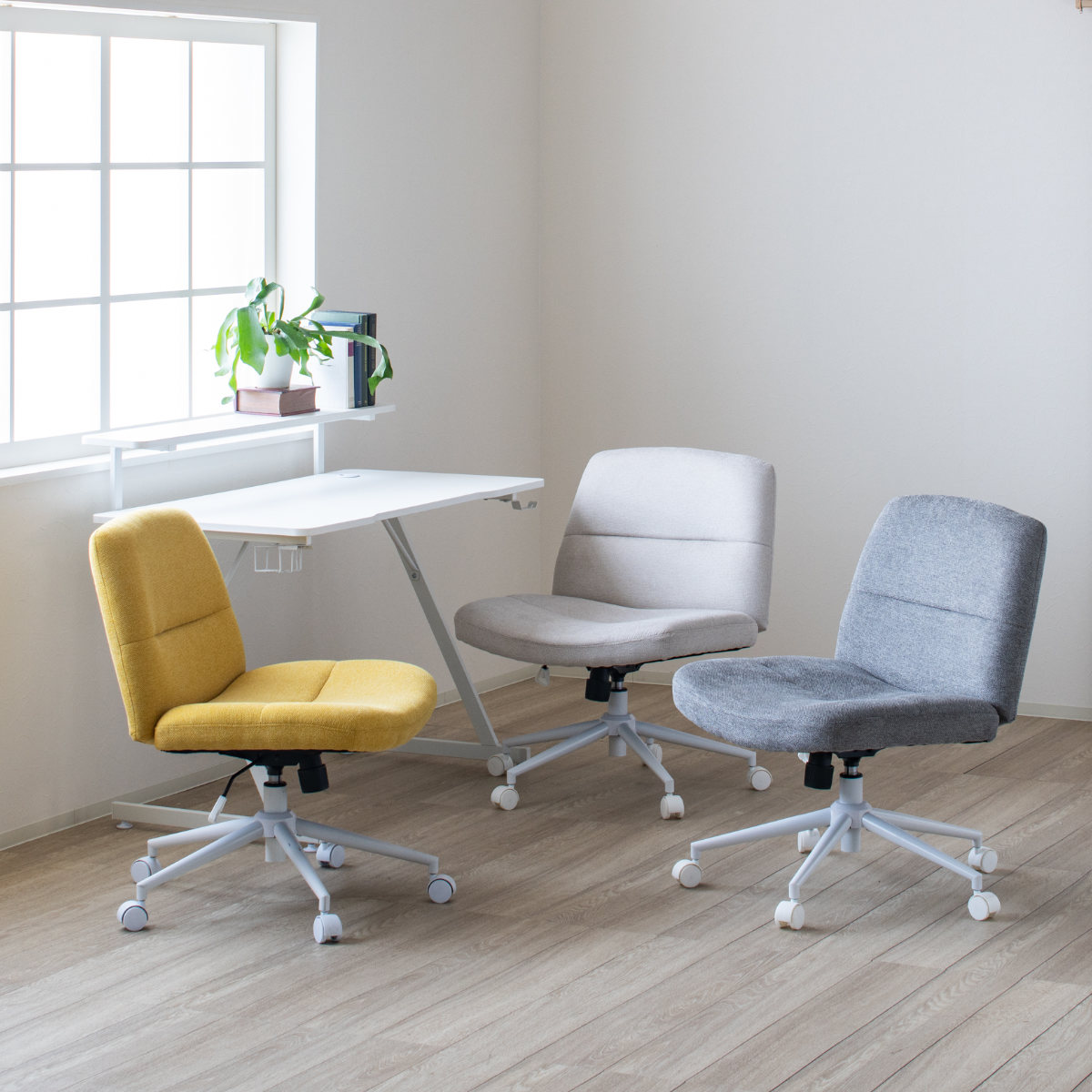 オフィスチェア あぐらがかける 座面ワイド 昇降式 座面高44~51cm ( ワークチェア パソコンチェア ロッキング機能 アームレス 高さ調節 キャスター付き イス オフィス 仕事 ダイニング 在宅 勉強椅子 疲れにくい おしゃれ ) 【アイボリー】 アイボリー