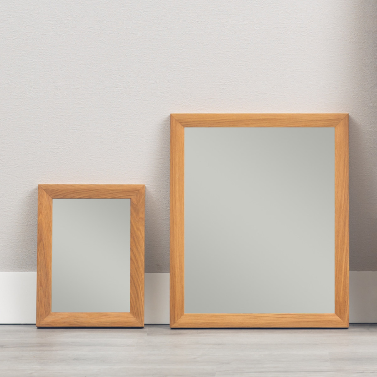 立てかけミラー 50×60cm フレア ( ミラー 鏡 ウォールミラー 立て掛け 天然木 木製フレーム 置き型 かがみ 玄関 四角 オーク無垢材 ナチュラル )