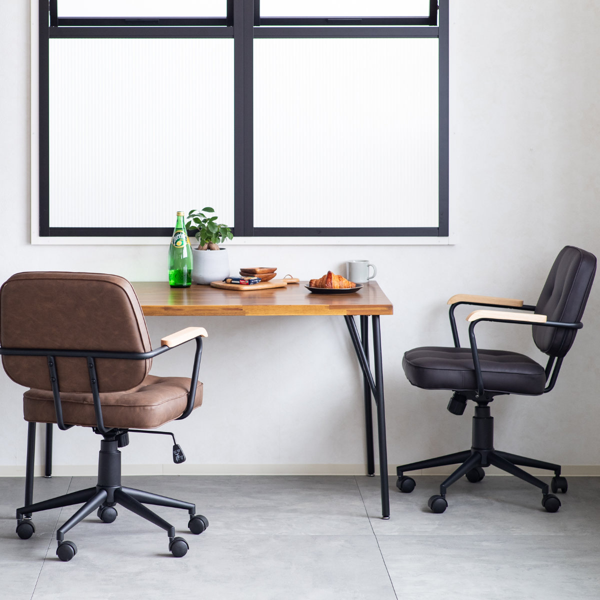 オフィスチェア 肘付 昇降式 座面高43~51cm エイム ( ワークチェア パソコンチェア ロッキング機能 肘掛け 高さ調節 レザー調 キャスター付き イス オフィス 仕事 ダイニング 在宅 勉強椅子 疲れにくい おしゃれ ) 【グレー】 グレー