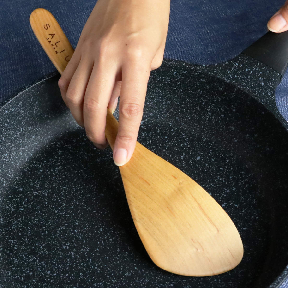 木べら LOLO ロロ 炒め用木べら 山桜 木製 ( 木ベラ 木製ヘラ 天然木 調理器具 調理道具 調理用品 キッチンツール キッチン用品 サリュウ SALIU )