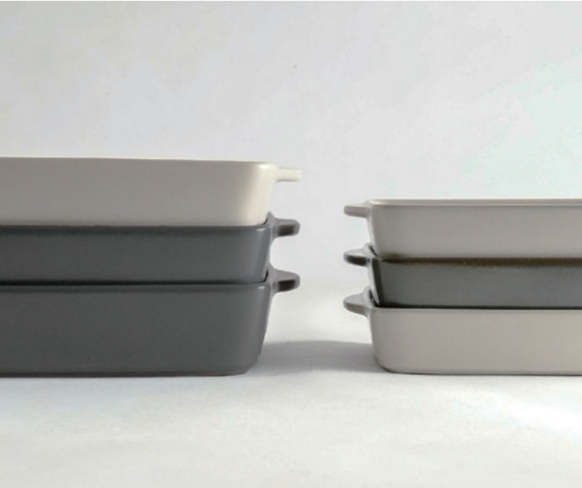 グリルパン ロロ The chef ベイクディッシュ S フラット ( SALIU 耐熱 陶器 直火対応 電子レンジ対応 オーブン対応 グリルプレート 角型 日本製 プレート 皿 お皿 食器 おしゃれ モダン シンプル ) 【ウォームグレー】 ウォームグレー