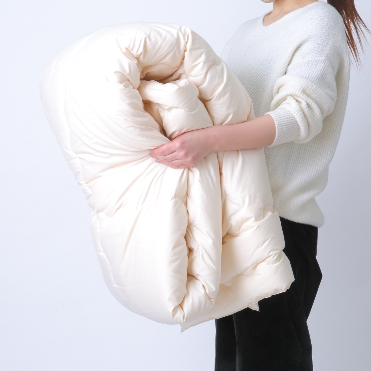 洗濯乾燥機が使える掛け布団 低温タンブル対応 シングル 専用洗濯ネット付き ( 掛け布団 日本製 ドラム式洗濯機対応 ふわかる 1.8kg 外干し不要 掛布団 乾燥機OK ネット付 ホームクリーニング 軽量 )