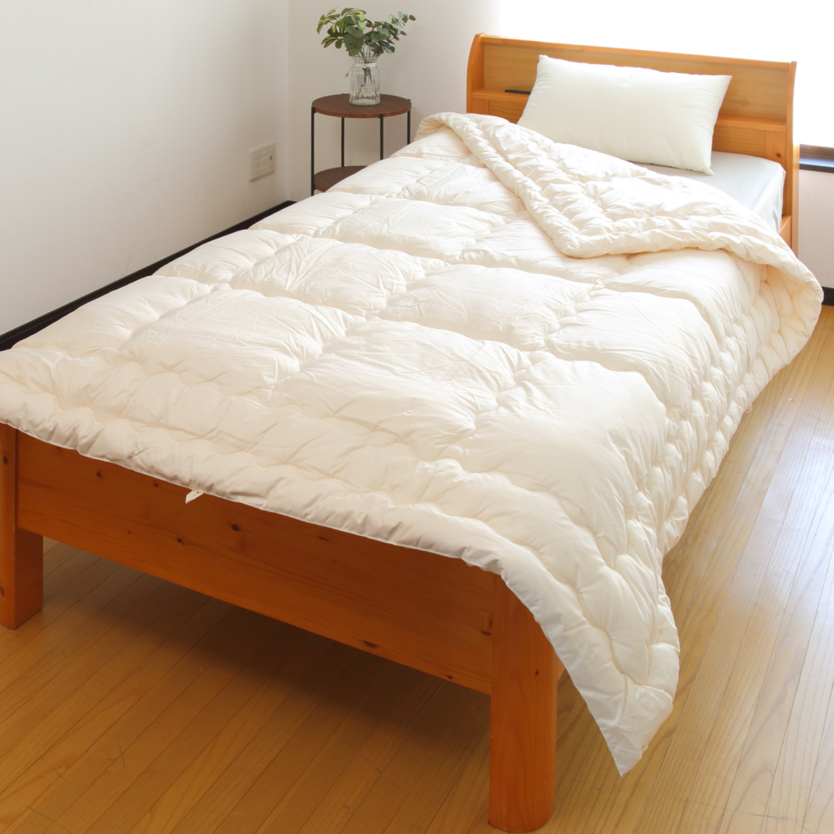 洗濯乾燥機が使える掛け布団 低温タンブル対応 シングル 専用洗濯ネット付き ( 掛け布団 日本製 ドラム式洗濯機対応 ふわかる 1.8kg 外干し不要 掛布団 乾燥機OK ネット付 ホームクリーニング 軽量 )