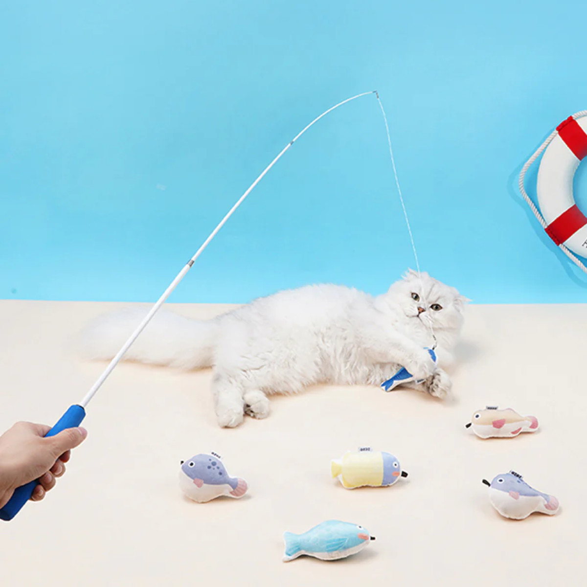 猫 運動不足 遊び キャット 釣り 猫遊びセット キャタピラ猫用おもちゃ AIスマートセンサー搭載 動くしっぽ穴