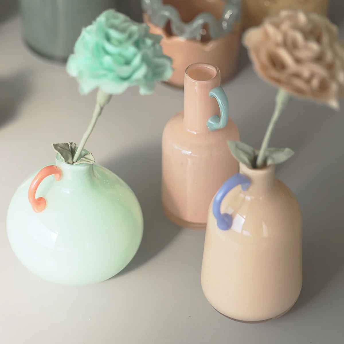 花瓶 Tiana ティアナ ( 花ビン 花びん 花器 フラワーベース フラワー 花 飾る 花入れ ガラス ガラス製 色ガラス おしゃれ 一輪挿し ) 【MINT】 MINT