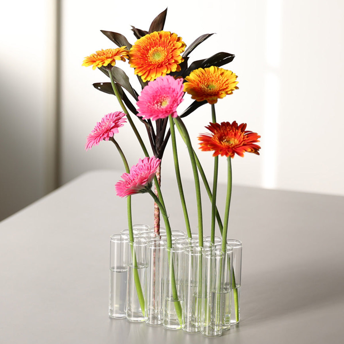 フラワーベース ブリリアント BRILLIANT CONNECTION L （ 花瓶 花ビン 花びん 花器 フラワー 花 飾る 花入れ ガラス ガラス製 試験官 透明 おしゃれ 一輪挿し 18連結 ）