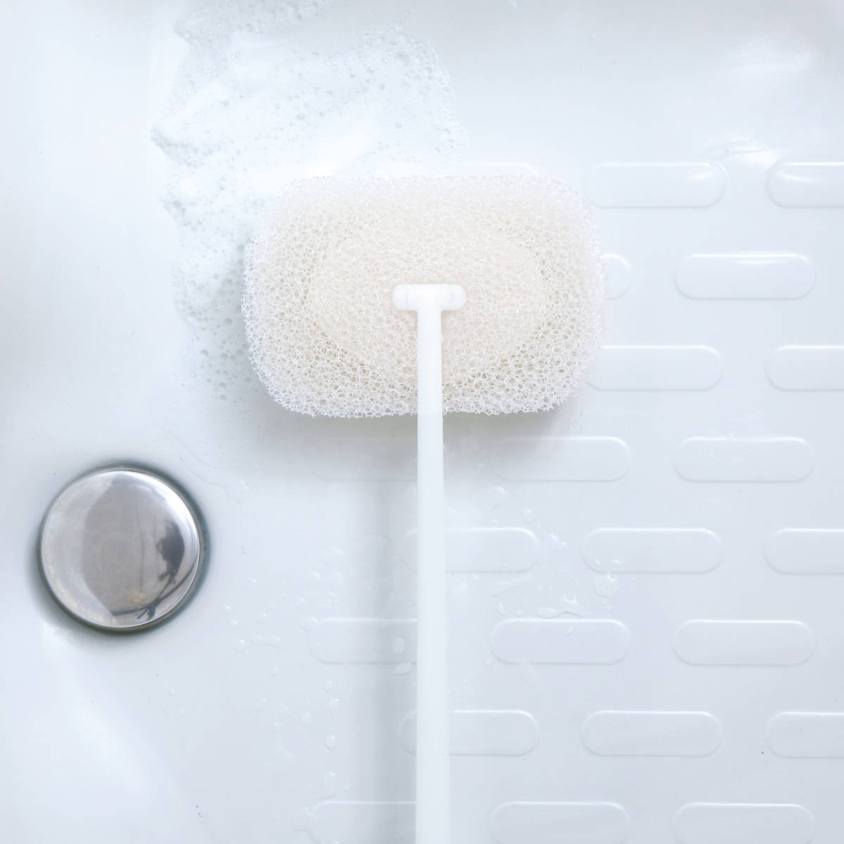 marna マーナ 柄付きバススポンジ W675 ( マーナのきほん バススポンジ 風呂清掃 バス清掃 掃除 清掃 床 スポンジ 風呂 浴槽 壁 バス用品 掃除用具 タイル お風呂 ホワイト 白 日本製 ) 【ホワイト】 ホワイト