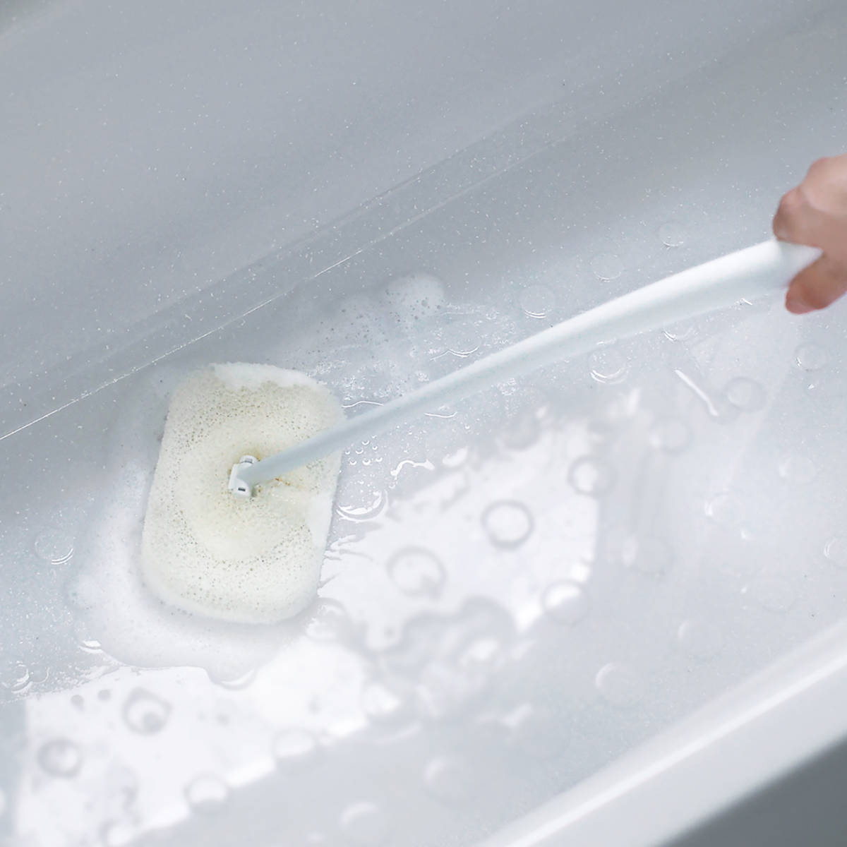 marna マーナ 柄付きバススポンジ W675 ( マーナのきほん バススポンジ 風呂清掃 バス清掃 掃除 清掃 床 スポンジ 風呂 浴槽 壁 バス用品 掃除用具 タイル お風呂 ホワイト 白 日本製 ) 【ホワイト】 ホワイト