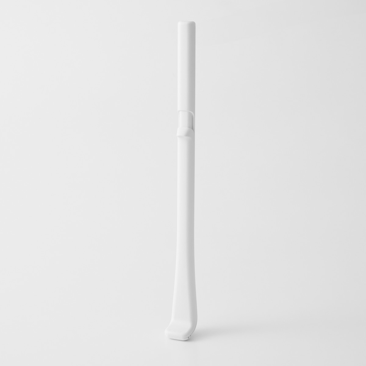 marna マーナ シートを挟むトイレクリーナー・W ( トイレクリーナー 抗菌 トイレ 使い捨てブラシ 流せるトイレブラシ ケース付き コンパクト 柄が長い トイレ用品 ホワイト 白 収納 スタンド 本体 ブラシ入れ 置き型 ワンタッチ )