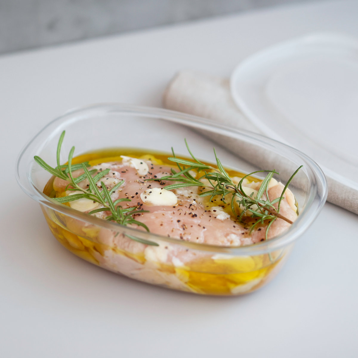 marna マーナ うつわにもなる保存容器 650mL 2個入り K832 ( 密閉 食洗機対応 電子レンジ対応 冷凍 キッチン 積み重ね スタッキング 収納 シンク下 ワンタッチ 保存 容器 軽量 ) 【クリア】 クリア