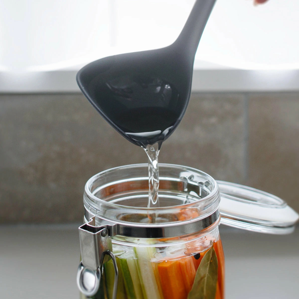 marna マーナ マーナのきほん キッチンツール 3点セット K800 K803 K804 ( お玉 スプーンヘラ ターナー 食洗機対応 シリコン 注ぎやすい レードル 耐熱 おしゃれ かわいい シンプル 滑らない 持ちやすい ) 【グレー】 グレー