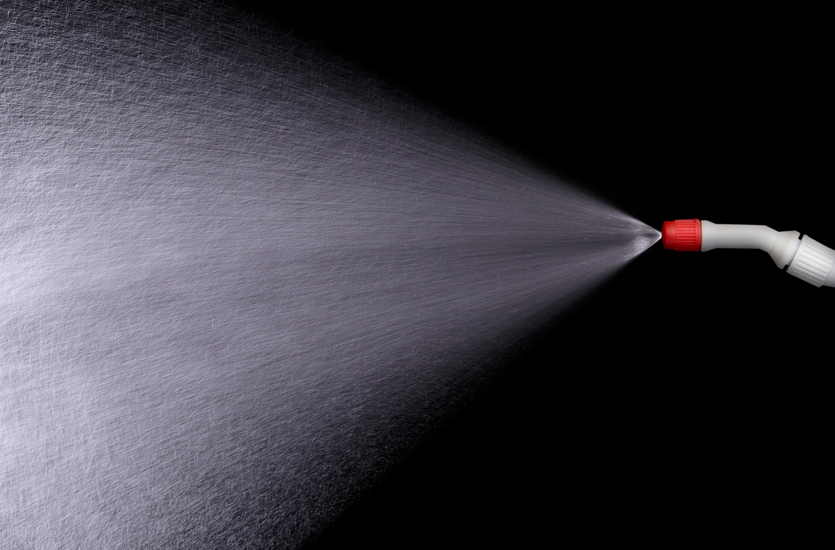 噴霧器 電池式噴霧器 ロイヤルアンジャルダン ( ポンプ スプレー 窓掃除 洗車 浴室掃除 自動 電池式 散布機 ガーデニング 園芸 観葉植物 農薬 防除 農業用 静音 長時間使用 業務用 大容量 3L )