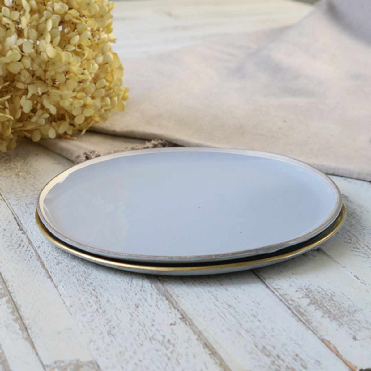 プレート 19cm スリール Sourire 笠間焼 皿 食器 洋食器 陶器 日本製 ゴールド ( 中皿 ケーキ皿 メインプレート 取り皿 平皿 パン皿 丸 取皿 おかず グレー おしゃれ ) 【シルバー】 シルバー