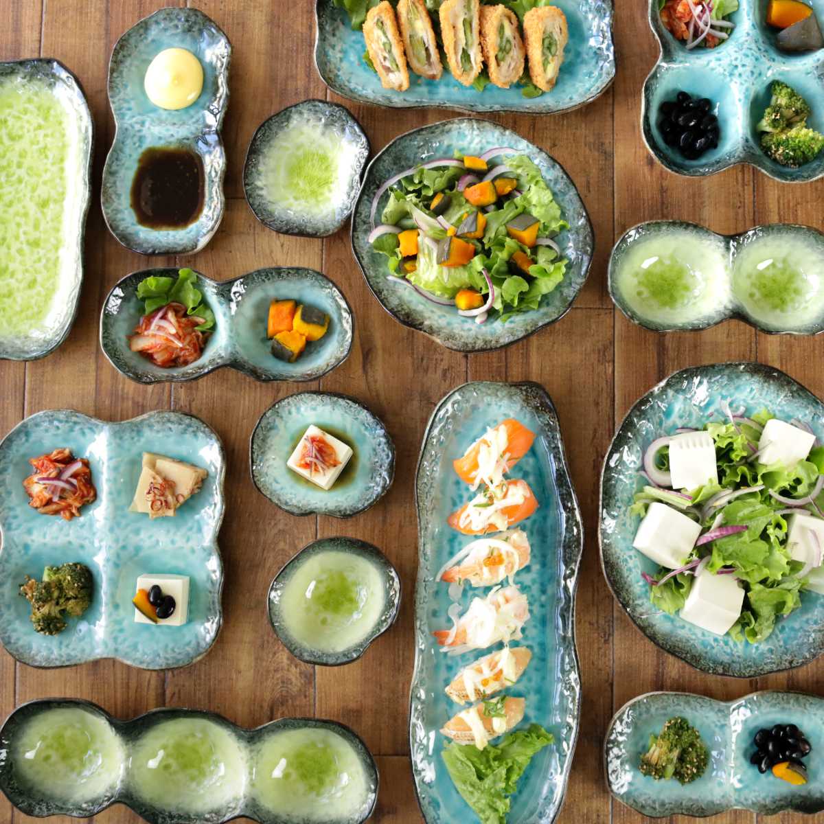 小皿 11cm プレート KANADE 陶器 同色5枚セット ( 電子レンジ対応 皿 お皿 取り皿 和食器 和風 個性的 醤油皿 薬味皿 ソース 醤油 お漬物 副菜 お浸し おしゃれ ) 【青】 青