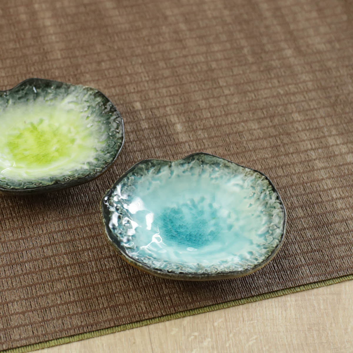 小皿 11cm プレート KANADE 陶器 同色5枚セット ( 電子レンジ対応 皿 お皿 取り皿 和食器 和風 個性的 醤油皿 薬味皿 ソース 醤油 お漬物 副菜 お浸し おしゃれ ) 【青】 青