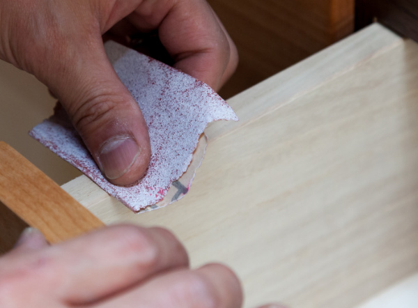 チェスト 4段 モダンデザイン ミックスカラー Feliz 日本製 幅90cm ( 開梱設置 たんす タンス 収納 桐 引き出し 完成品 箪笥 リビングチェスト シンプル リビング収納 木製 木目 ナチュラル ブラウン 幅90 90cm 90センチ )