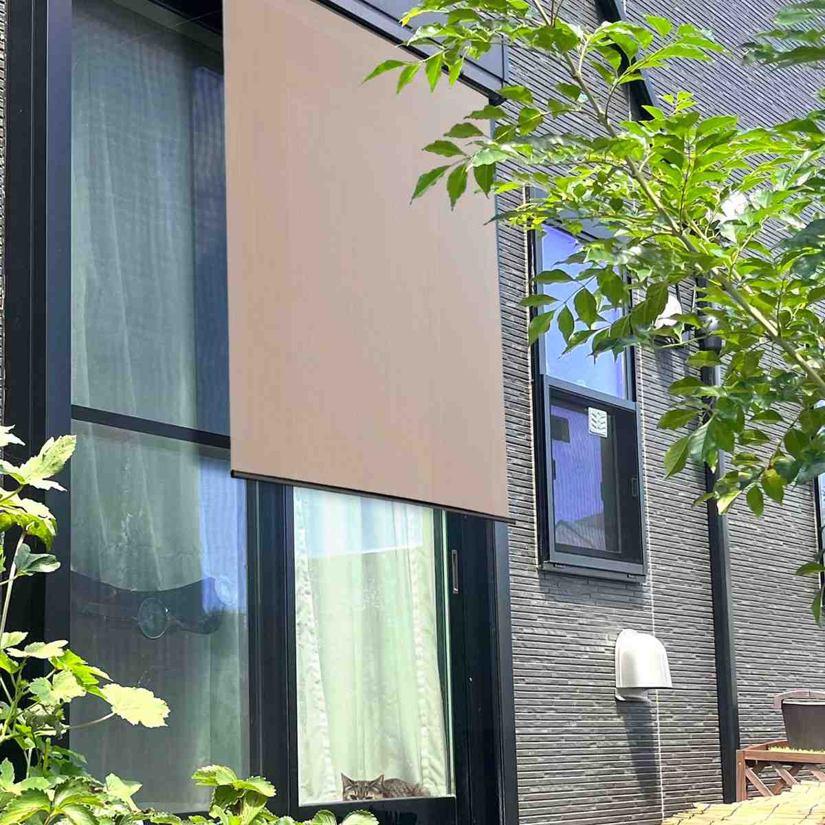 日除け シェード 日除け名人 防虫タイプ 90cm×120cm ( サンシェード すだれ 日よけ フック付き 防虫効果 遮光 UVカット 省エネ 日差し エコ 暑さ対策 ベランダ ガーデン 庭 エクステリア 屋外用 虫避け 紫外線カット 目隠し ) 【ブラウン】 ブラウン