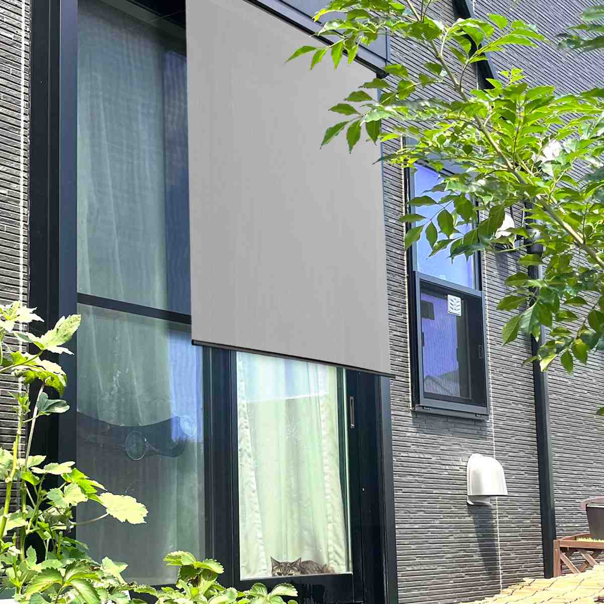 日除け シェード 日除け名人 防虫タイプ 90cm×120cm ( サンシェード すだれ 日よけ フック付き 防虫効果 遮光 UVカット 省エネ 日差し エコ 暑さ対策 ベランダ ガーデン 庭 エクステリア 屋外用 虫避け 紫外線カット 目隠し ) 【ブラウン】 ブラウン