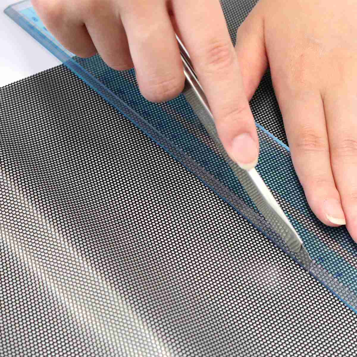 目隠しシート 遮熱 目隠し メッシュシート 90×180cm ( シート 窓 UVカット 遮光 フィルム 目隠しフィルム 水で貼れる 貼ってはがせる ガラス 貼る 窓シート 防犯 簡単設置 ガラスに貼るフィルム 省エネ 節電 エコ )