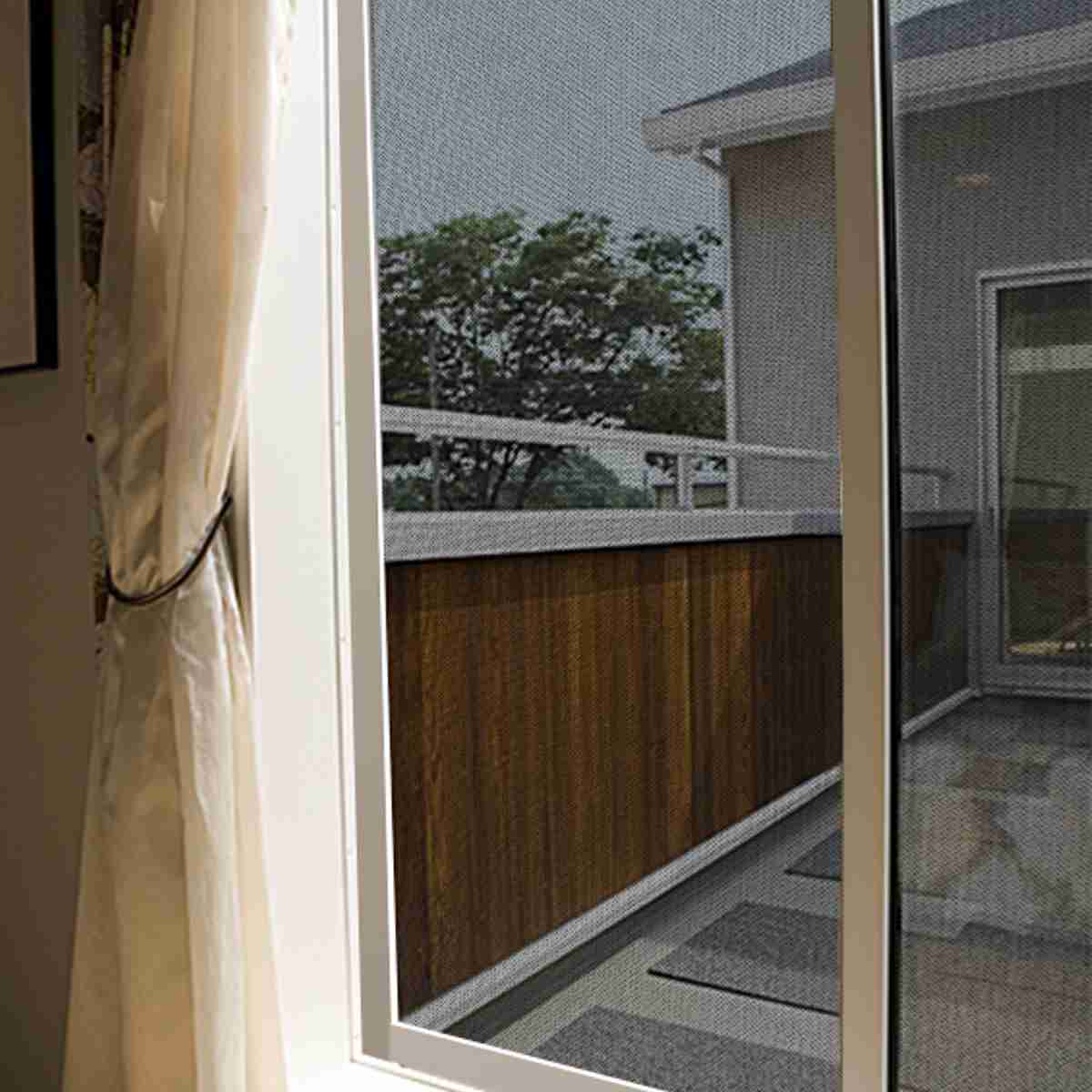 目隠しシート 遮熱 目隠し メッシュシート 90×180cm ( シート 窓 UVカット 遮光 フィルム 目隠しフィルム 水で貼れる 貼ってはがせる ガラス 貼る 窓シート 防犯 簡単設置 ガラスに貼るフィルム 省エネ 節電 エコ )