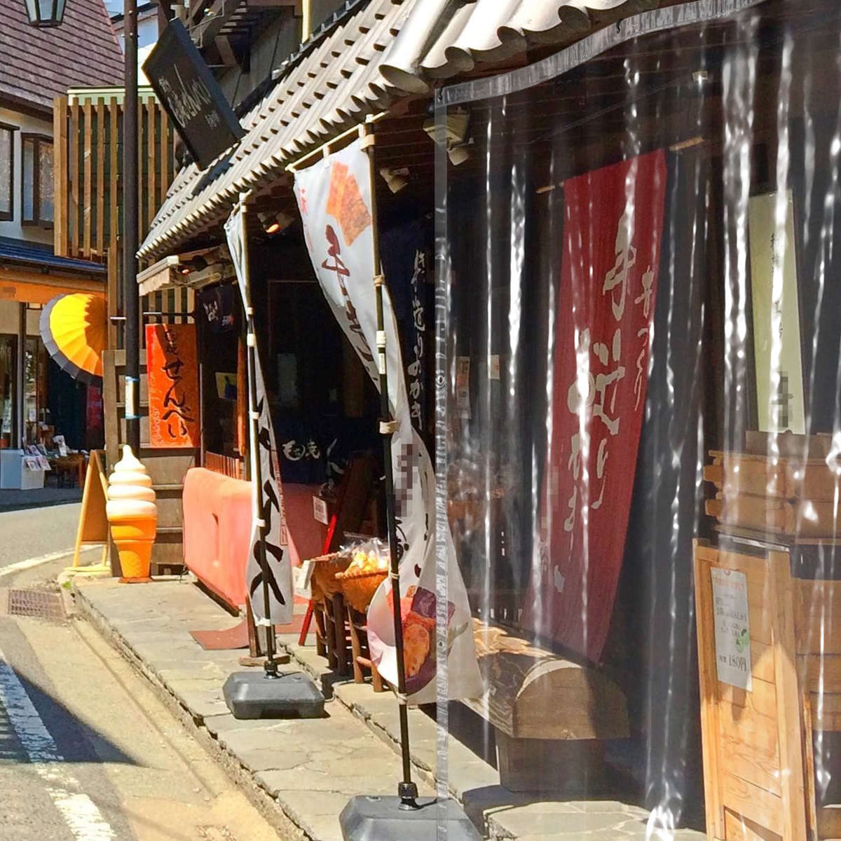 間仕切シート 遮熱 透明 間仕切りシート 180×360cm ( 間仕切り 4畳 遮熱カーテン UVカット 99% 防水 カーテン 内外兼用 夏 冬 雨よけ 雪よけ 業務用 家庭用 窓 すきま風 日焼け防止 UV対策 紫外線カット 節電 冷房 暖房 )