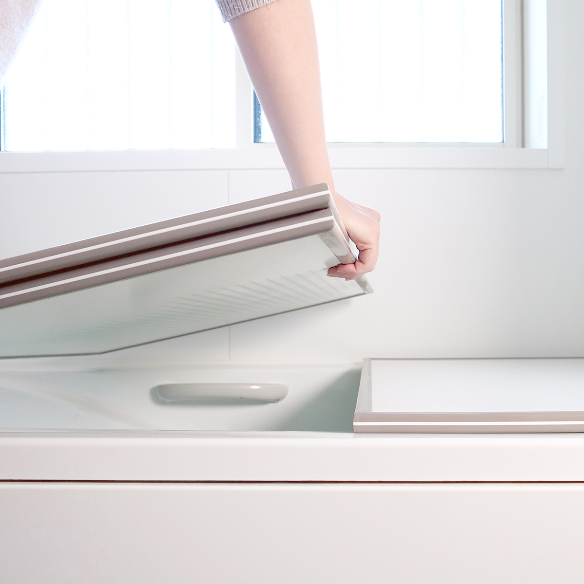 風呂ふた 組み合わせ 軽量 カビの生えにくい風呂ふた M-12 70×120cm 実寸68×118cm 3枚組 ( 風呂蓋 風呂フタ 風呂 ふた 保温 かびにくい 防カビ 3分割 3枚割 )