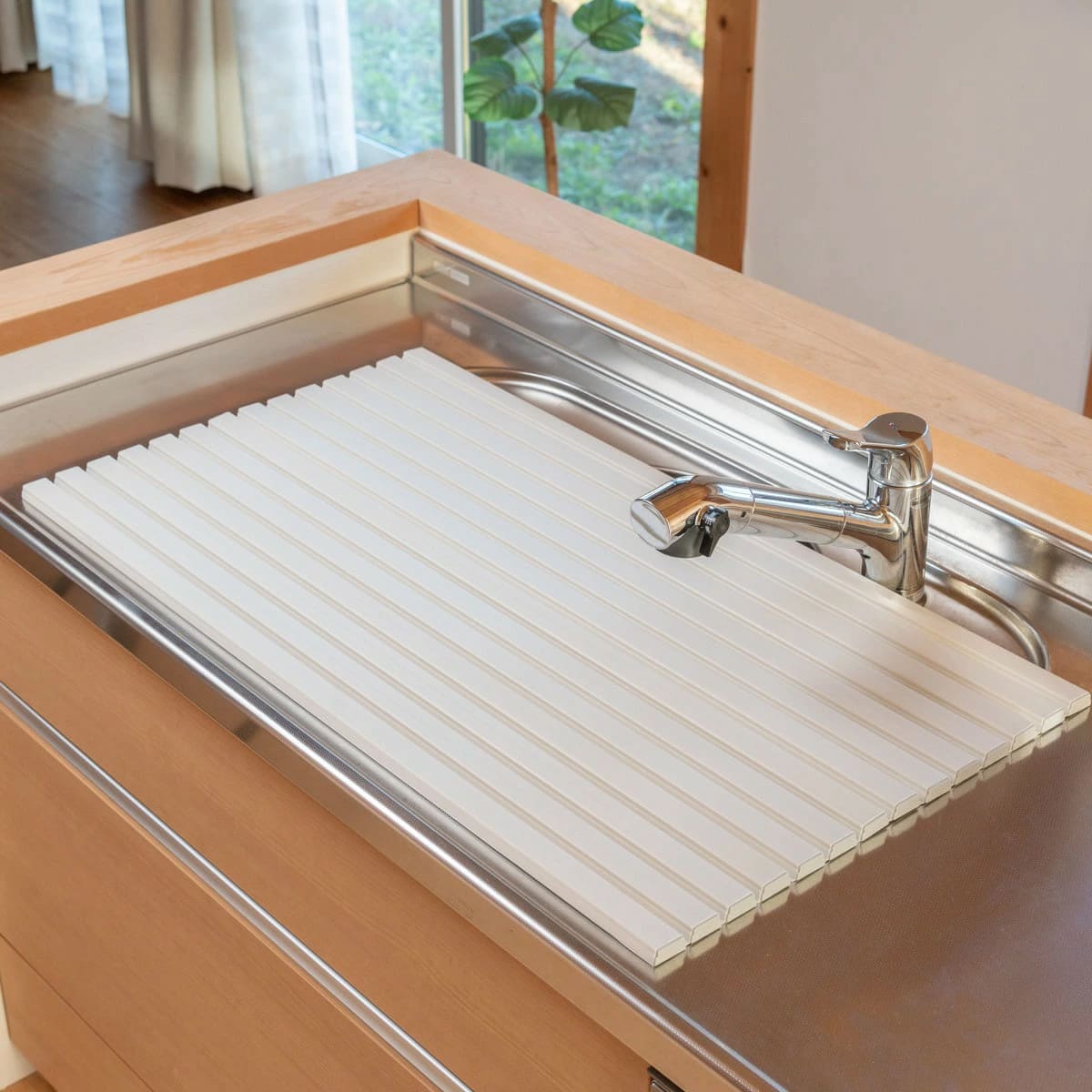 シンクカバー 幅80cm Ag+ 抗菌 シンクの目隠しカバー ペットの侵入を防ぐ 47.2×80cm ( 日本製 シンク用フタ シンク蓋 蓋 フタ 流し台 猫 シンク 防止 シンク用 水回り 目隠し 折りたたみ キッチン )