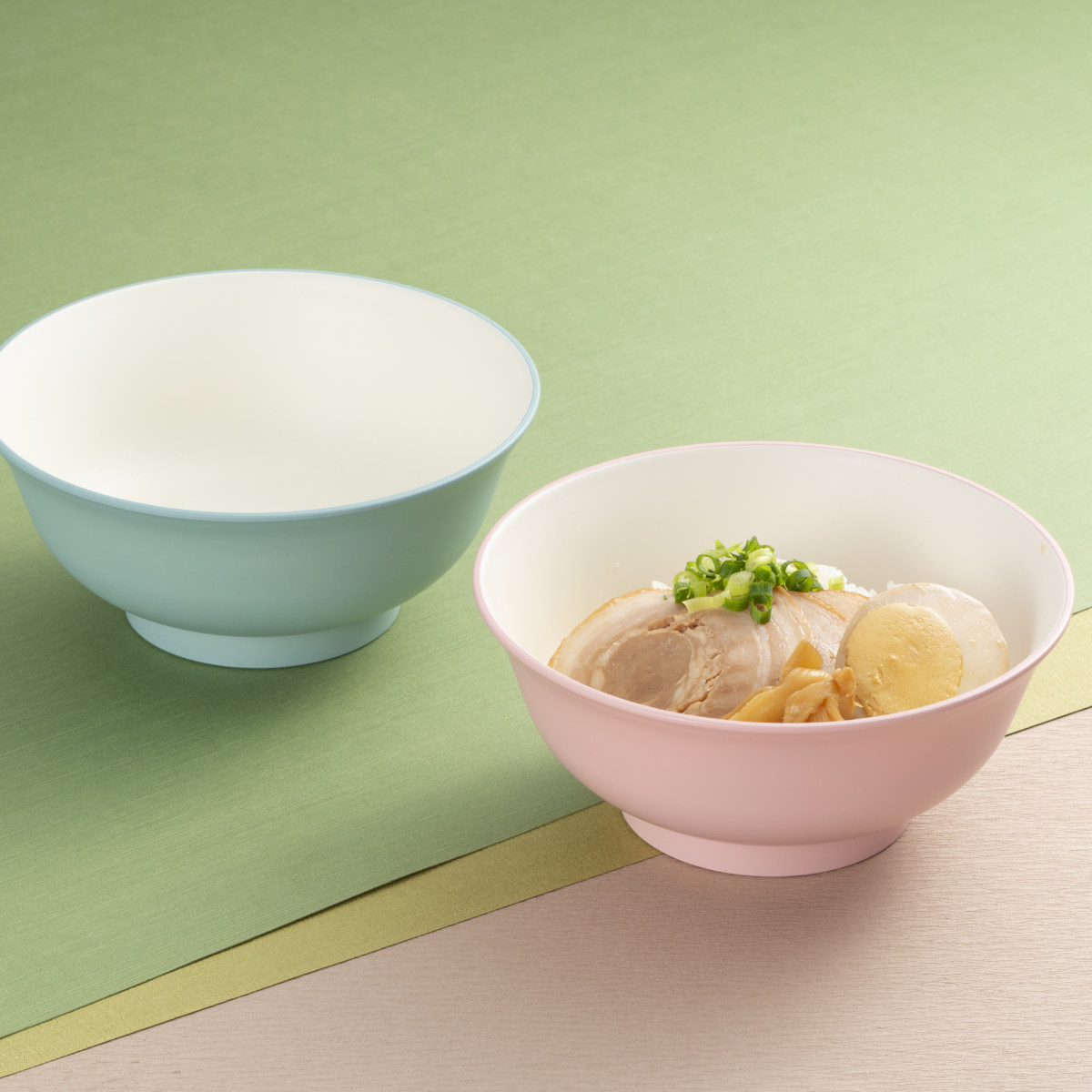 麺丼 bitie レンジ麺丼 抗菌加工 ( 食洗機対応 電子レンジ対応 樹脂製 日本製 丼鉢 丼 どんぶり 丼物 ボウル 鉢 器 うつわ 子ども キッズ 食器 おしゃれ シンプル かわいい ) 【ピンク】 ピンク