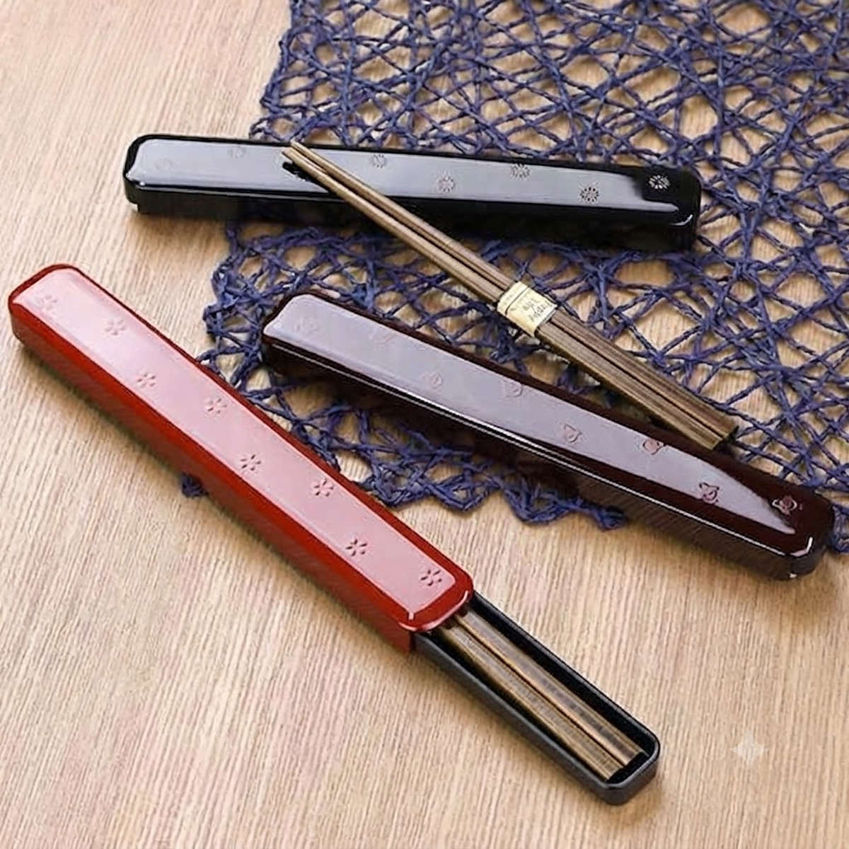 箸・箸箱セット 和MON 18cm ディープカラー ( お箸 箸箱 お弁当用箸 花柄 my箸 はし おはし ケース 日本製 和柄 和デザイン ) 【黒菊文様】 黒菊文様