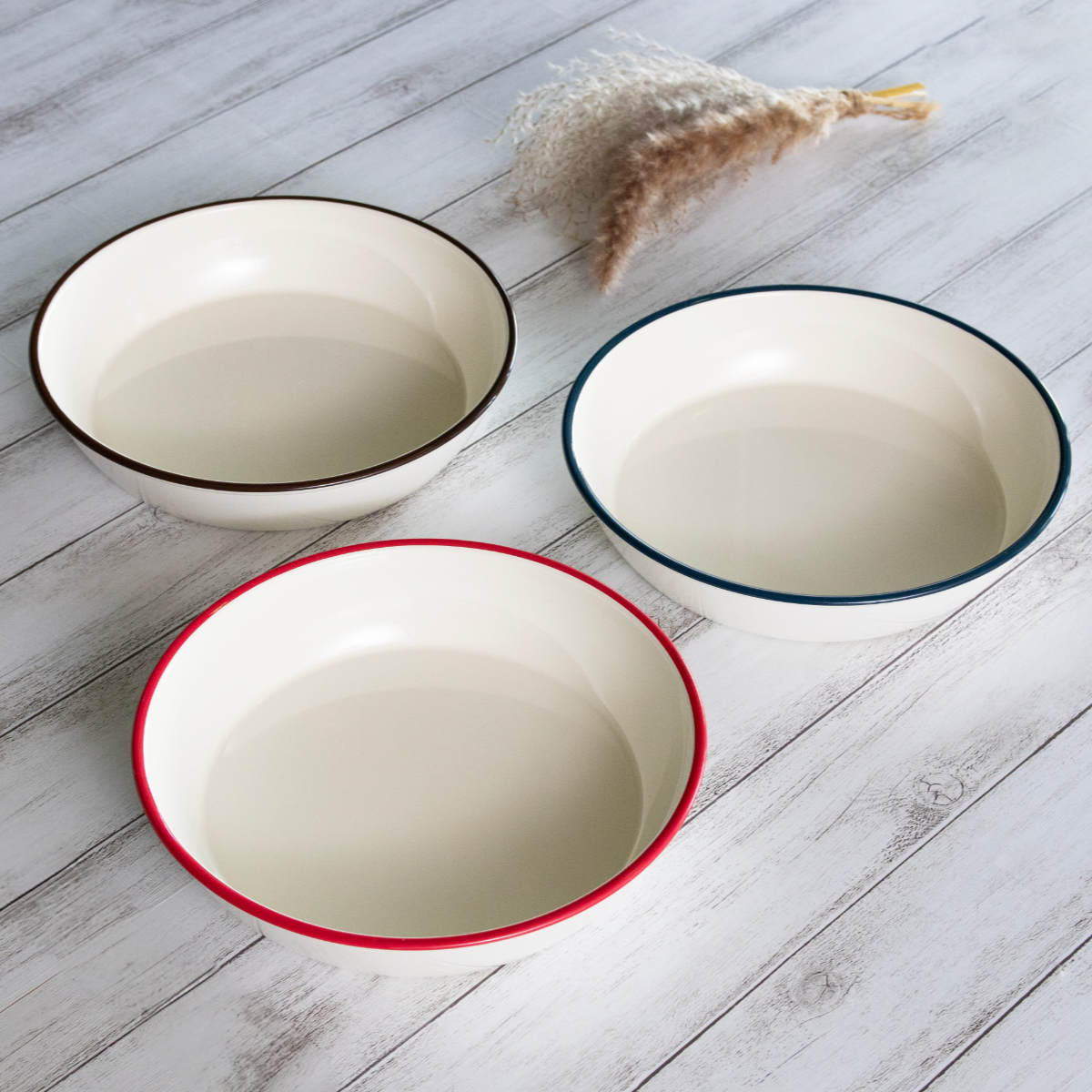 フードボウル Miya Wan 浅型 HORO 1350ml 犬 猫 食器 ( ペットボウル ペット用 餌皿 エサ皿 軽量 安心 安全 ホーロー風 シンプル ペット用食器 えさ入れ 犬用 猫用 割れにくい すべり止め付き ペット用品 ) 【紺】 紺