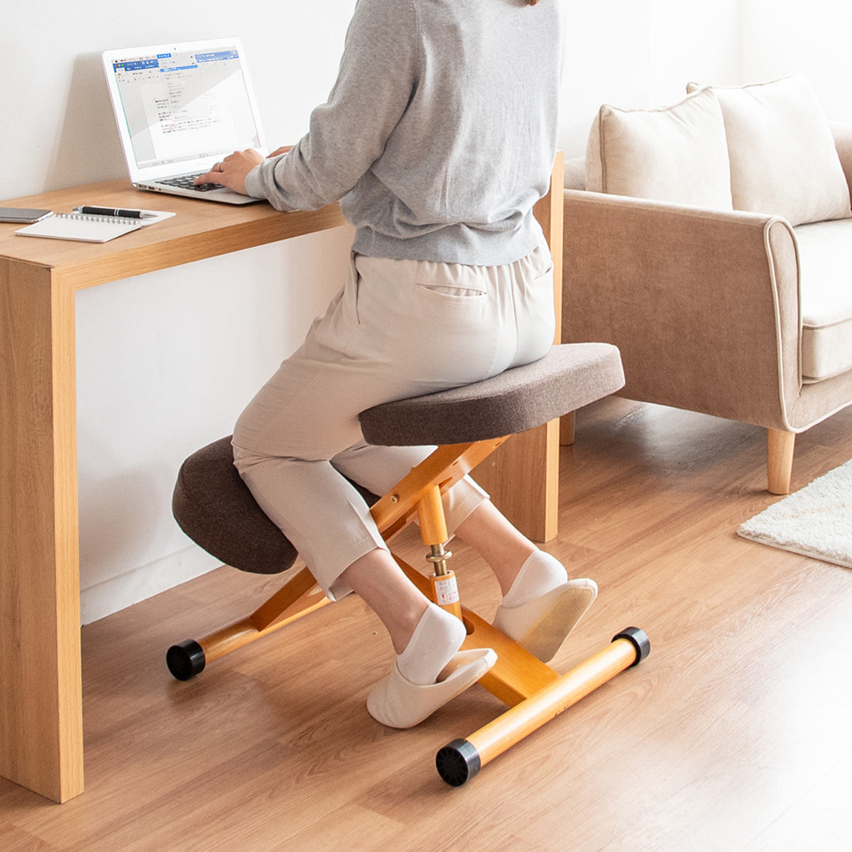 学習チェア 椅子 ナチュラルフレーム 補助クッションなしタイプ プロポーションチェアキッズ ( 学習椅子 子ども キッズ 姿勢 高さ調節 天然木 勉強椅子 集中力 リビング学習 キャスター付き 無段階調節 学習机 イス いす ) 【ライトブルー】 ライトブルー