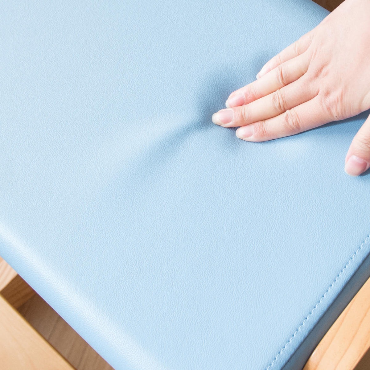 学習チェア 椅子 KEEPY プロポーションチェア ナチュラルフレーム ( 学習椅子 チェア 勉強 サポート 姿勢 高さ調節 天然木 木製 ナチュラル 子ども 大人 リビング学習 キッズ テレワーク 在宅 正しい姿勢 集中力アップ 足置き ) 【ブルー】 ブルー