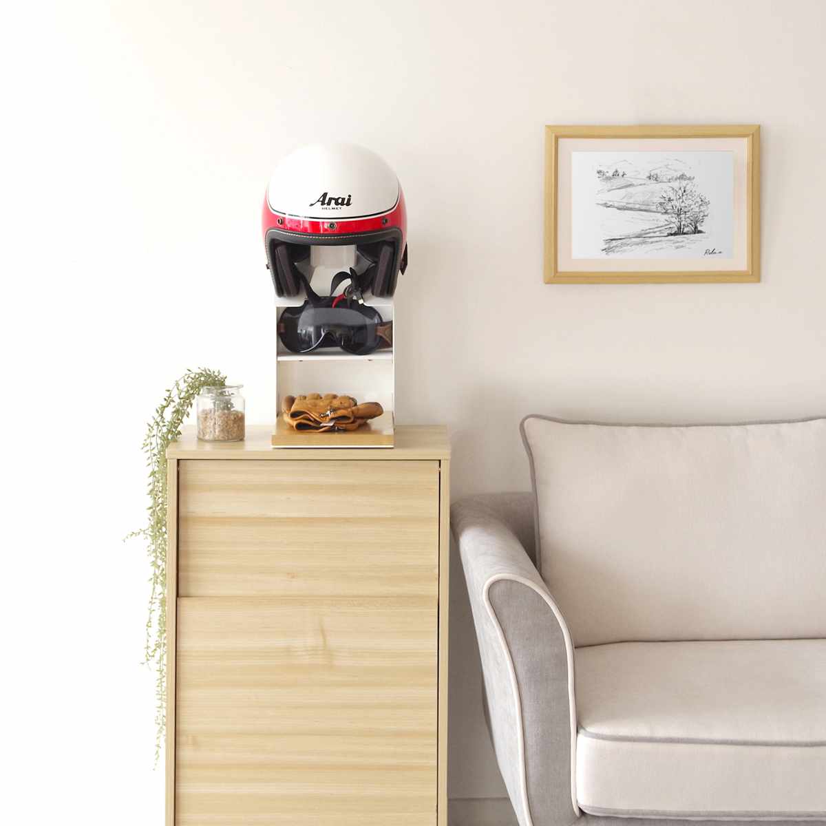 ヘルメットスタンド 幅20cm 棚付 ディスプレイラック GALEA ( ディスプレイ ラック バイク ヘルメット 棚 収納 卓上 スタンド ブラック ホワイト ) 【ブラック】 ブラック