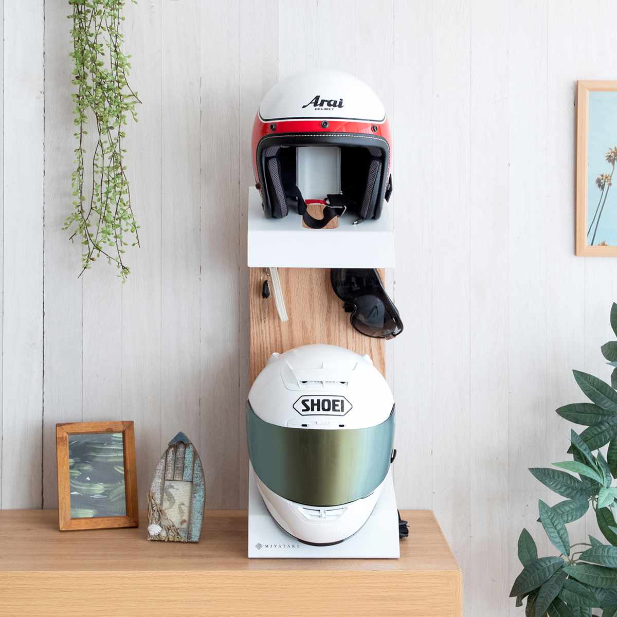 ヘルメットスタンド 幅24cm 2段 ディスプレイラック GALEA ( ディスプレイ ラック バイク ヘルメット 棚 収納 卓上 スタンド ブラック ホワイト ) 【ブラック×ブラウン】 ブラック×ブラウン