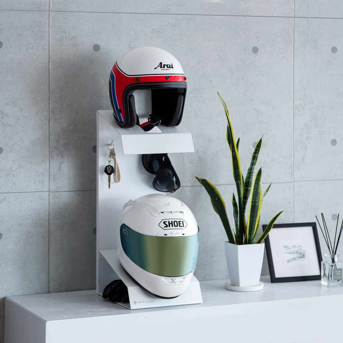 ヘルメットスタンド 幅24cm 2段 ディスプレイラック GALEA ( ディスプレイ ラック バイク ヘルメット 棚 収納 卓上 スタンド ブラック ホワイト ) 【ブラック×ブラウン】 ブラック×ブラウン