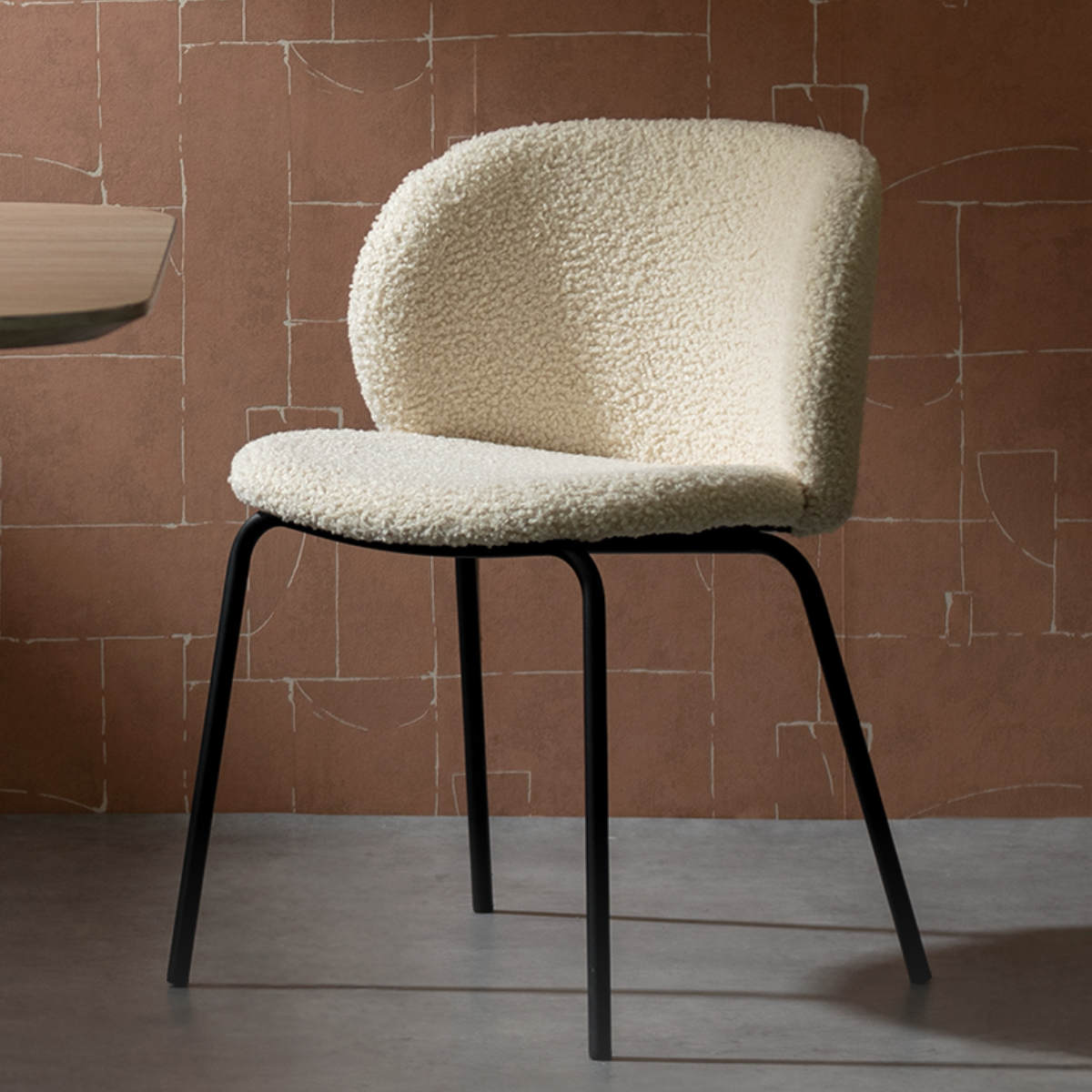 ダイニングチェア 座面高46cm 2脚セット Kerin ブークレ生地 Signature Studio ( チェア ダイニング イス 椅子 天然木 食卓椅子 肘なし アームレス ウレタン いす 食卓 リビング リビングチェア ファブリック クッション座面 ) 【ホワイト】 ホワイト