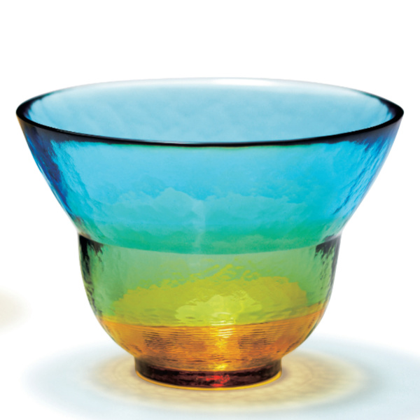 オンラインストア超特価 カットガラスの様な 模様入りの 深い 鉢 入れ物