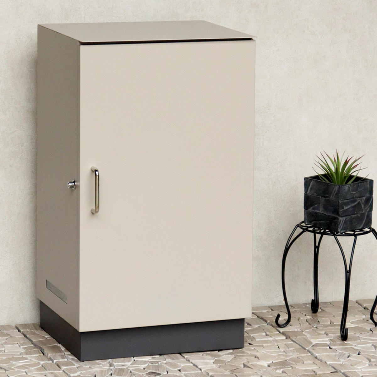 宅配ボックス Alora アローラ ( 宅配 ボックス 置き配用ボックス 玄関 屋外 宅配BOX 鍵付き 1段 大容量 台座付き 戸建 荷物受け 宅配便 配達 戸建て 後付け 簡単設置 ) 【ライトベージュ】 ライトベージュ