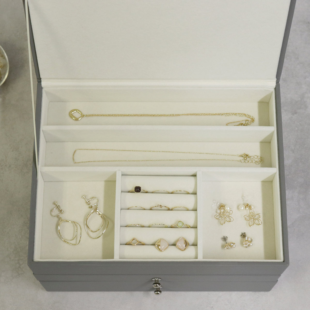 アクセサリーケース ジュエリーボックス Gage 3段 ( 収納 ジュエリー レザー調 アクセサリーボックス ボックス 仕切り ピアス 指輪 リング イヤリング 腕時計 ネックレス おしゃれ ベルベット ) 【ゼニスブルー】 ゼニスブルー