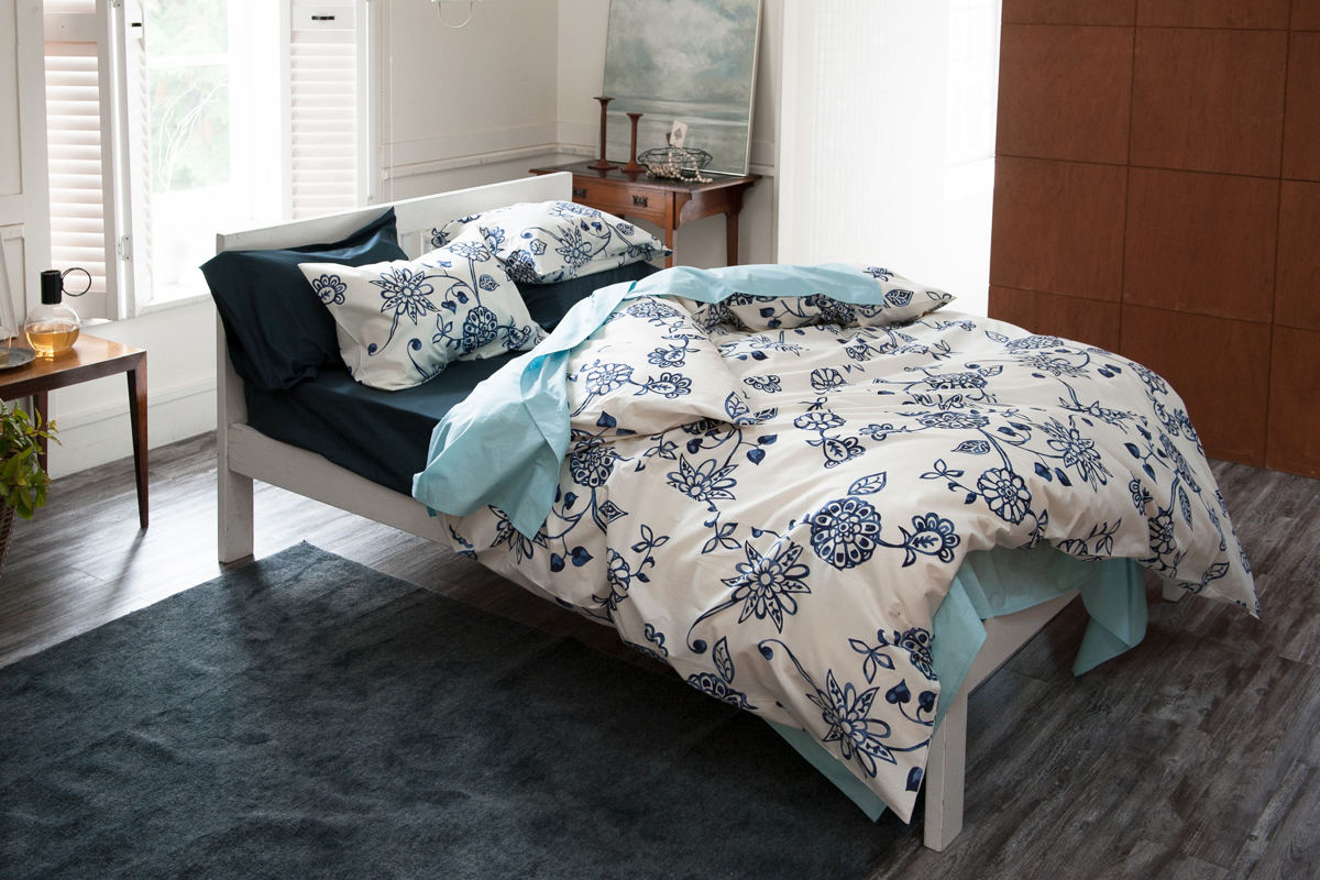 枕カバー Fab the Home 43×63cm用 エイジア 花柄 綿100% ( ピローカバー ピローケース まくらカバー ファブザホーム コットン 綿 フラワー モノトーン 丈夫 合わせ式 ) 【ネイビー】 ネイビー